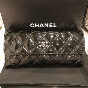 Chanel Wallet Patent Leather